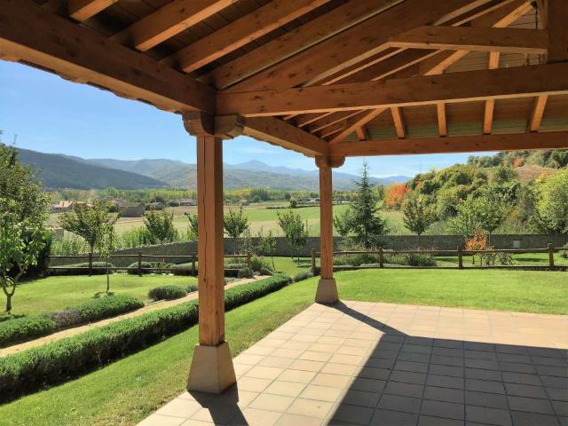 Chalet en venta en Santurde De Rioja, La Rioja