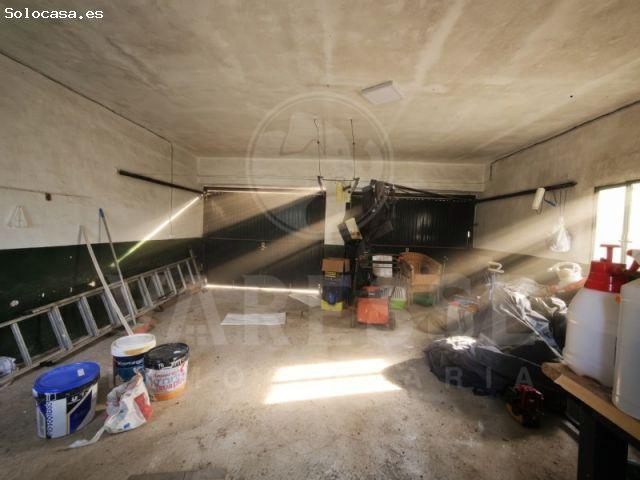 Casa en venta en Sanlúcar La Mayor, Andalucía