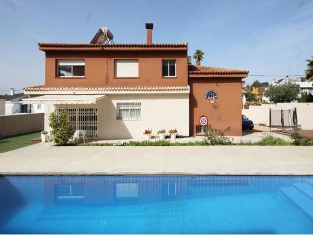 Casa en venta en Santa Apolonia, l'Horta Sud