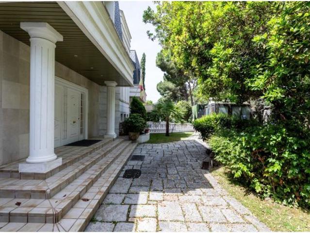 Casa en venta en Moncloa-Aravaca, Madrid