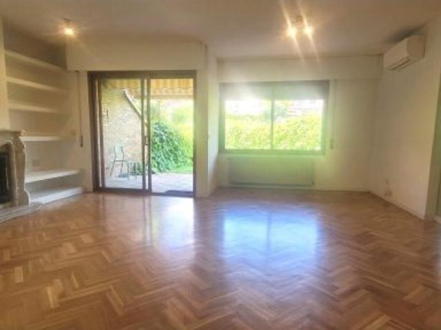 Casa en alquiler en Las Rozas De Madrid, Madrid