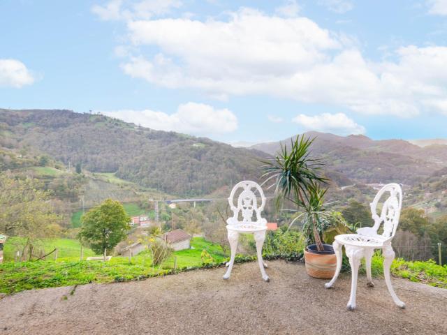 Casa en venta en San Martín Del Rey Aurelio, Ciriego Riba