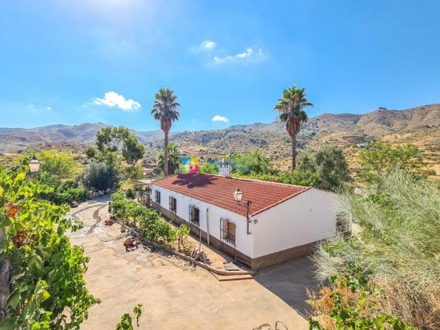 Casa en venta en Lubrín, Andalucía