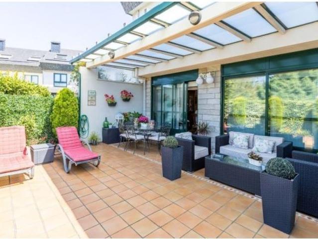 Casa en venta en Palavea, A Coruña