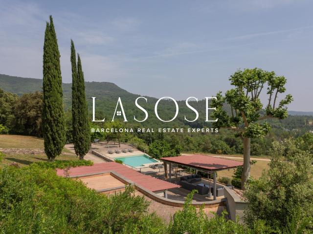 Villa en venta en Amer, Urbanització Solivent