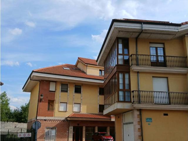 Piso en venta en Villacarriedo, Cantabria