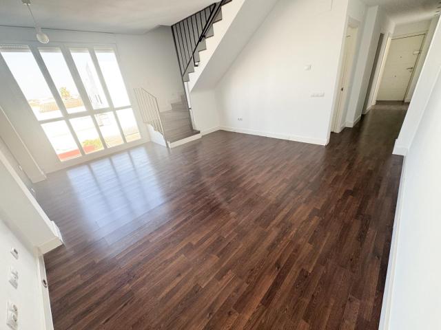 Dúplex en venta en Bermejal, San Juan del Puerto