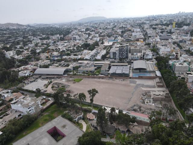 Terreno alquiler en Santiago De Surco, Lima Metropolitana