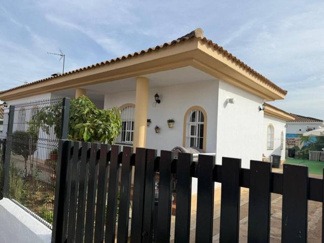 Chalet en venta en Almensilla, Andalucía