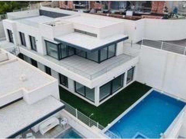 Casa en venta en San Miguel De Salinas, Las Escalericas