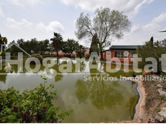Casa en venta en Los Monasterios, el Camp de Morvedre
