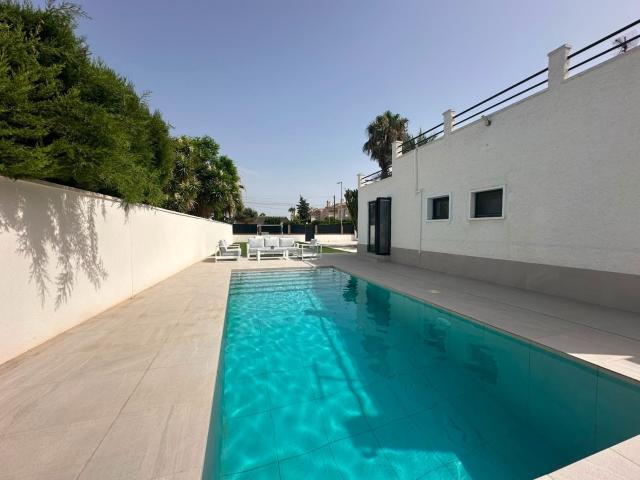 Casa en venta en el Baix Segura / La Vega Baja, Valencia