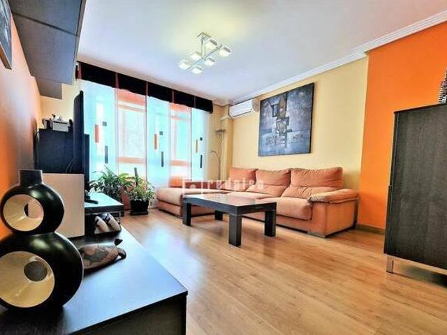 Casa en alquiler en Parla