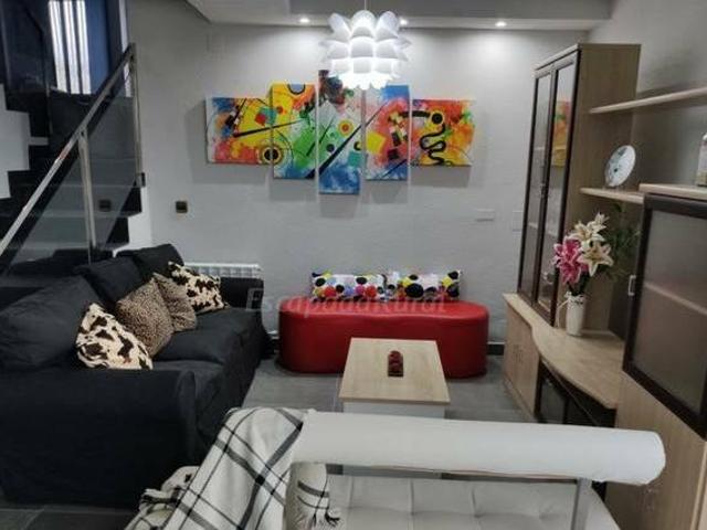 Casa en alquiler en Villares De La Reina, Castilla y León