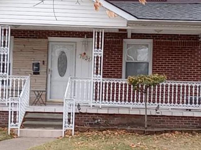 House for sale in Dearborn