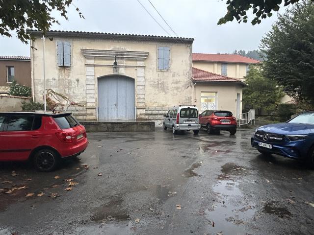 Maison vente à Limoux, Espéraza
