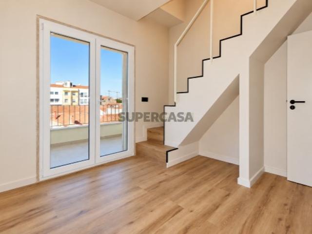 Casa venda em Bairro da Barrosa, Montijo