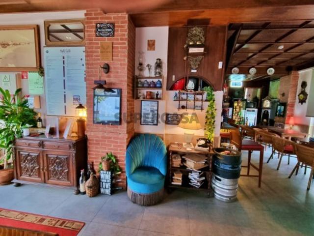 Armazém venda em Armação De Pêra, Faro