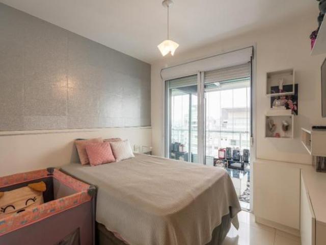 Apartamento venda em Região Imediata de São Paulo, Região Metropolitana de São Paulo