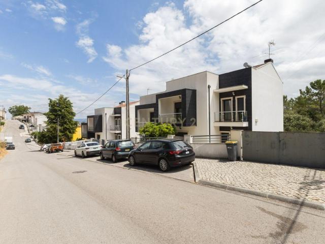 Casa venda em Coimbrã, Antanhol