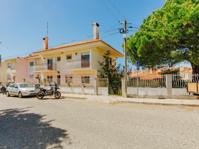 Casa venda em Alto dos Lombos, Cascais