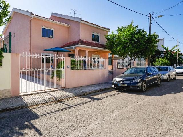 Casa venda em Vale Bem, Almada