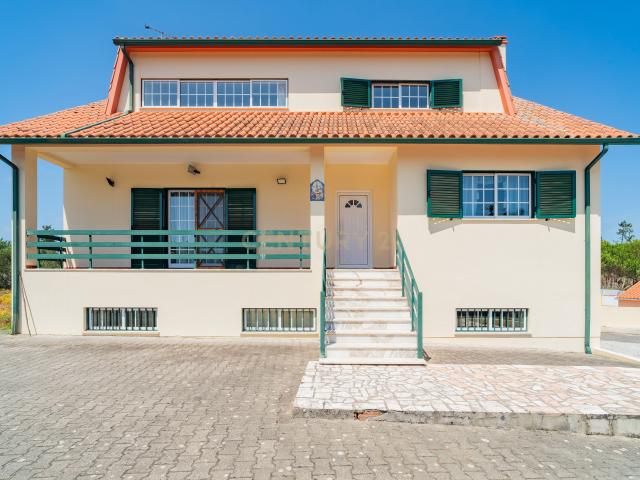 Casa venda em Coimbrão, Leiria