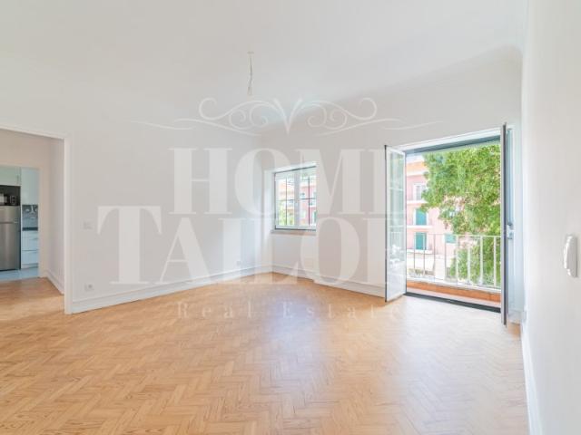 Apartamento alugar em São João de Brito, Lisboa