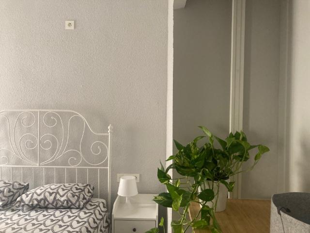 Habitación en alquiler en Mercat, l'Alacantí