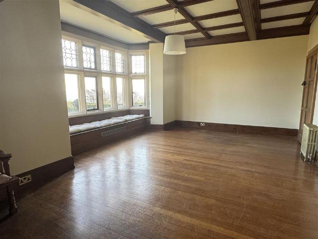 Apartment for rent in South Cliff, Kepwick