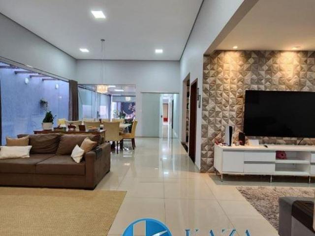 Casa venda em Região Geográfica Imediata de Luziânia, Região Integrada de Desenvolvimento do Distrito Federal e Entorno
