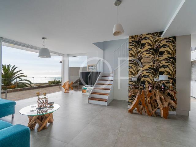 Casa en venta en Las Rosas, Adeje