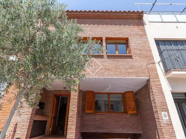 Casa en alquiler en Esplugues De Llobregat, el Gall