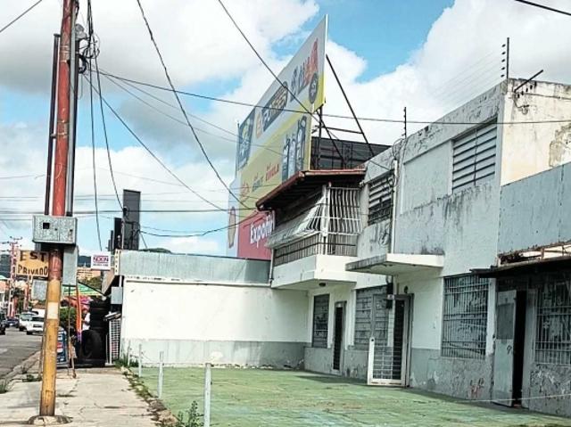 Local Comercial en venta en Los Sauces, Valencia