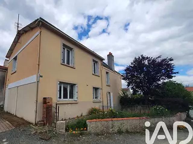 Maison vente à La Roche-sur-Yon, Les Essarts