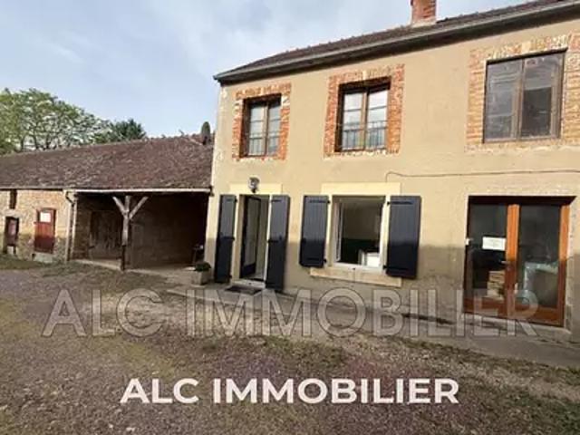 Maison vente à Le Fourneau, Essay