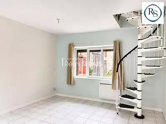Appartement location à Le Fourneau, Essay