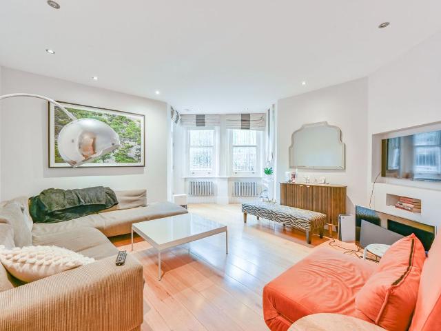 Apartment for rent in Kensal Town, Greater London