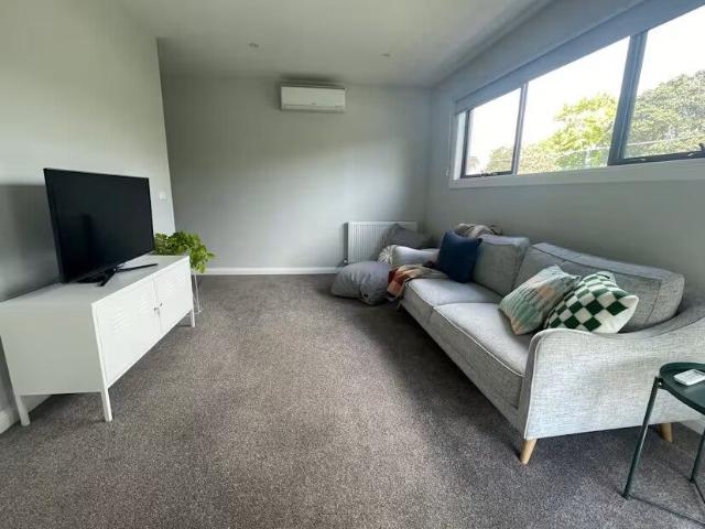 Room for rent in Camerons Creek, Victoria