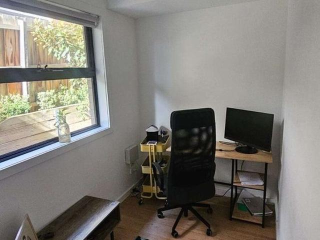 Room for rent in Camerons Creek, Victoria