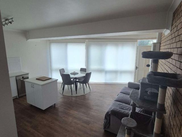 Room for rent in Camerons Creek, Victoria