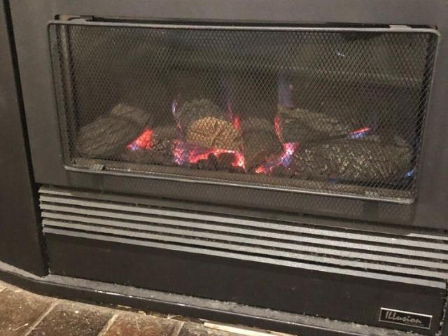 Room for rent in Camerons Creek, Victoria