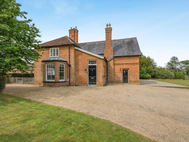 House for rent in Fretherne, Hertfordshire