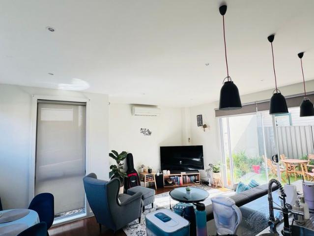 Room for rent in Camerons Creek, Victoria
