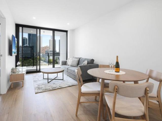 Apartment for rent in Surfers Paradise, Gold Coast City