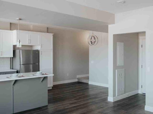 House for rent in Wedgewood, Alberta