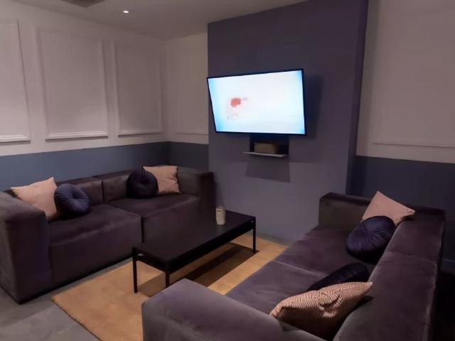 Studio for rent in Barracks, Canterbury