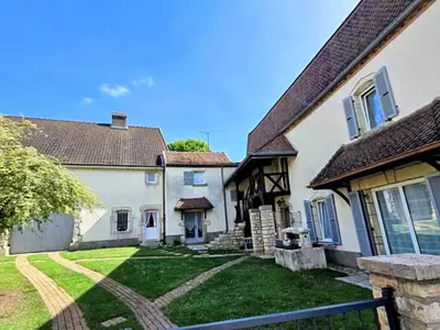 Maison vente à Vesoul, Essertenne-et-cecey