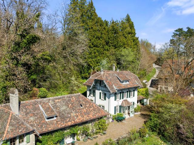 Haus kaufen in Essertines-sur-Rolle, Waadt