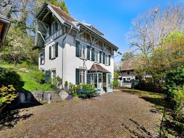 Haus kaufen in Essertines-sur-Rolle, Waadt